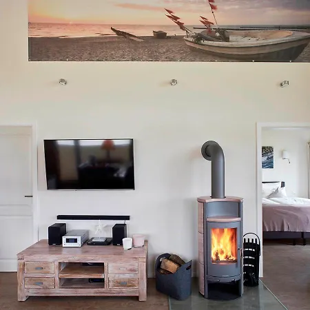 Luxuswellnesshaus Strandburg Holiday home *