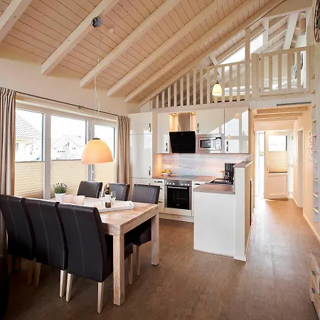 Luxuswellnesshaus Strandburg Nyaraló