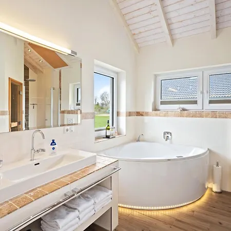 Luxuswellnesshaus Strandburg Ferienhaus
